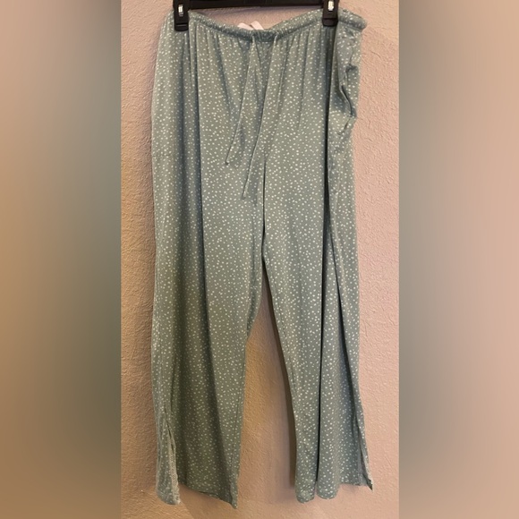 Flora Nikrooz Blue Pajama Top with White Dots - Picture 2 of 5